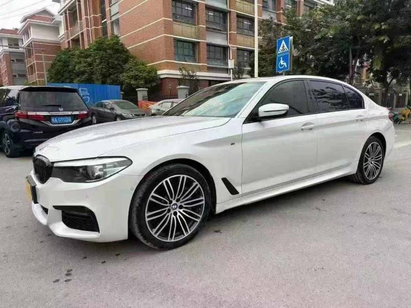 南宁19年宝马5系2