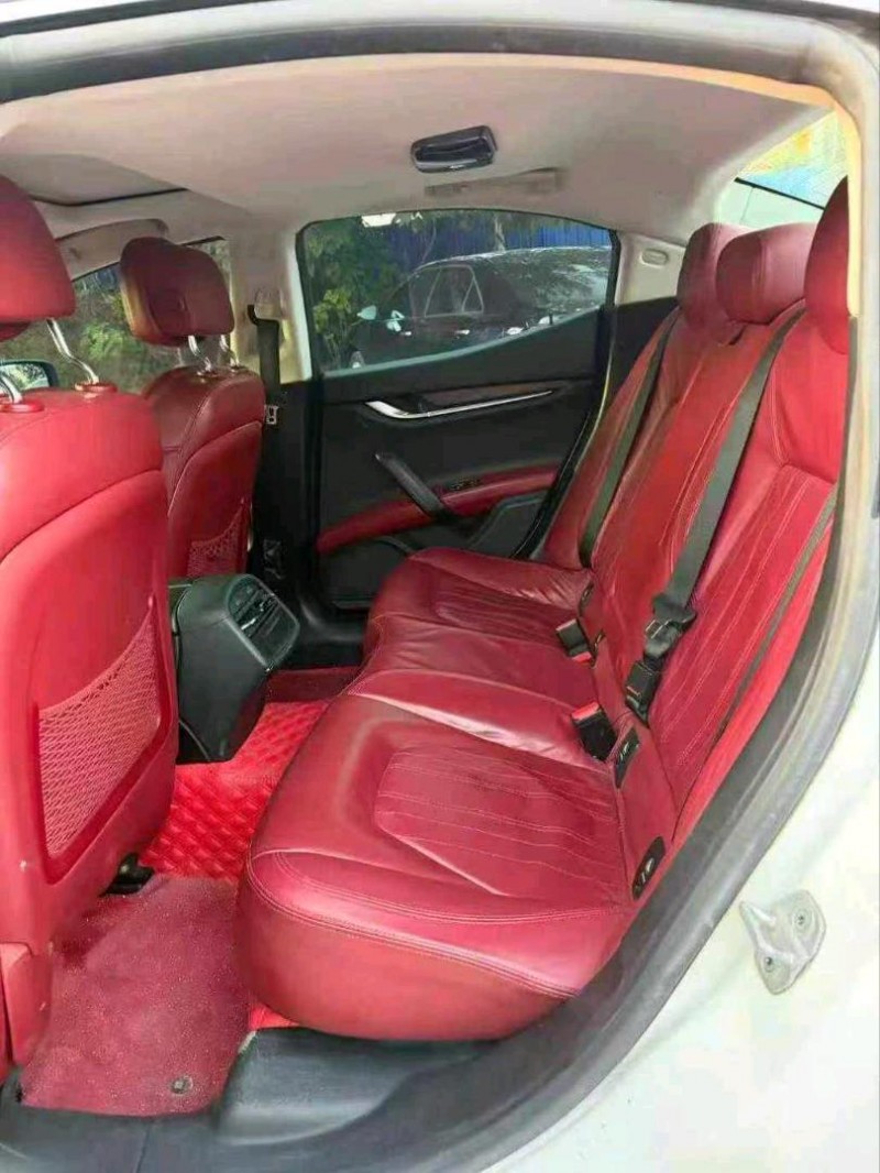 南宁14年玛莎拉蒂Ghibli6