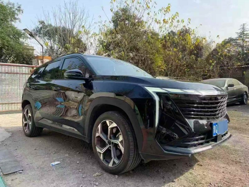 平顶山23年吉利博越2