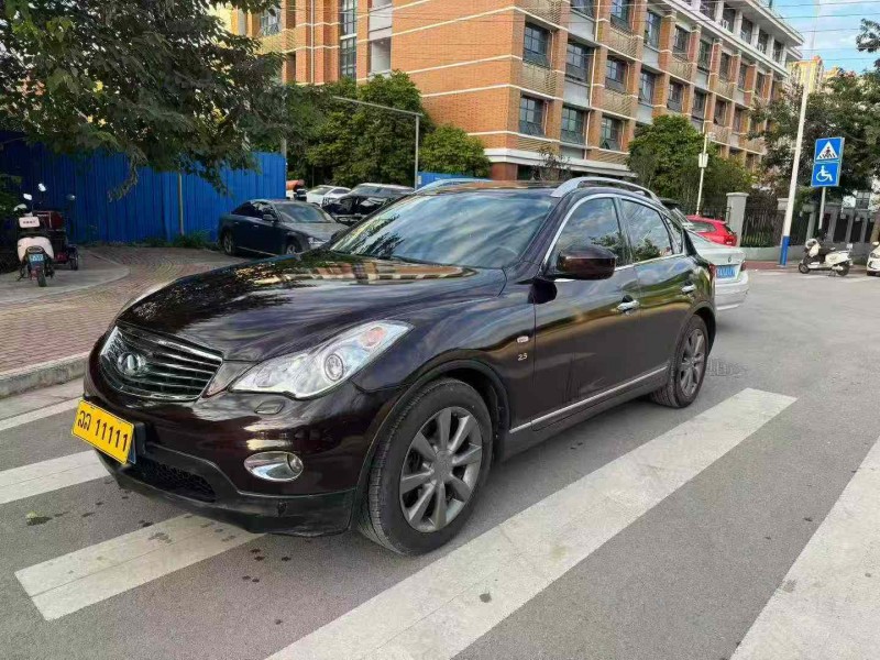南宁14年英菲尼迪QX503
