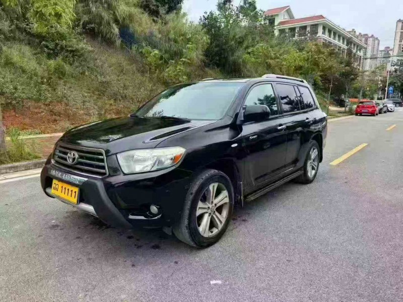 南宁12年丰田汉兰达3