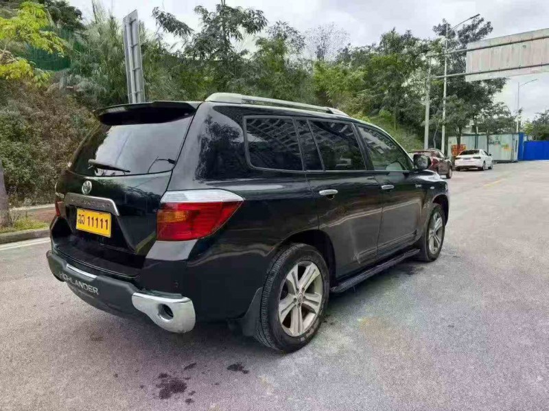 南宁12年丰田汉兰达7