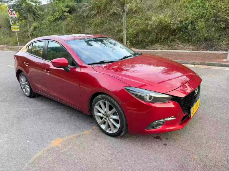 南宁17年马自达昂克赛拉3