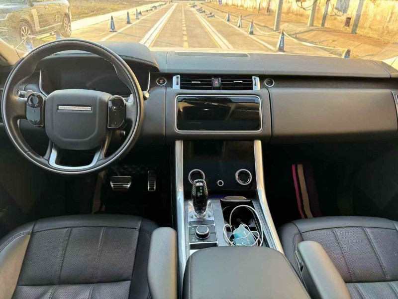 菏泽21年路虎揽胜运动4