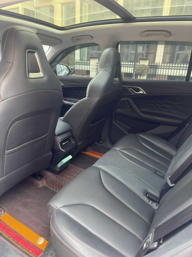 鹤壁24年荣威ERX58