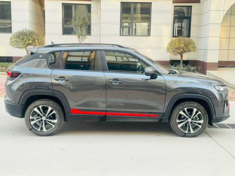 鹤壁23年长安汽车CS356