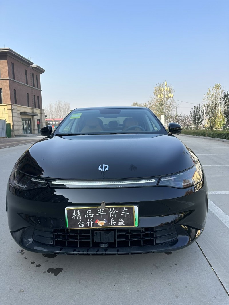 邢台25年零跑汽车C011