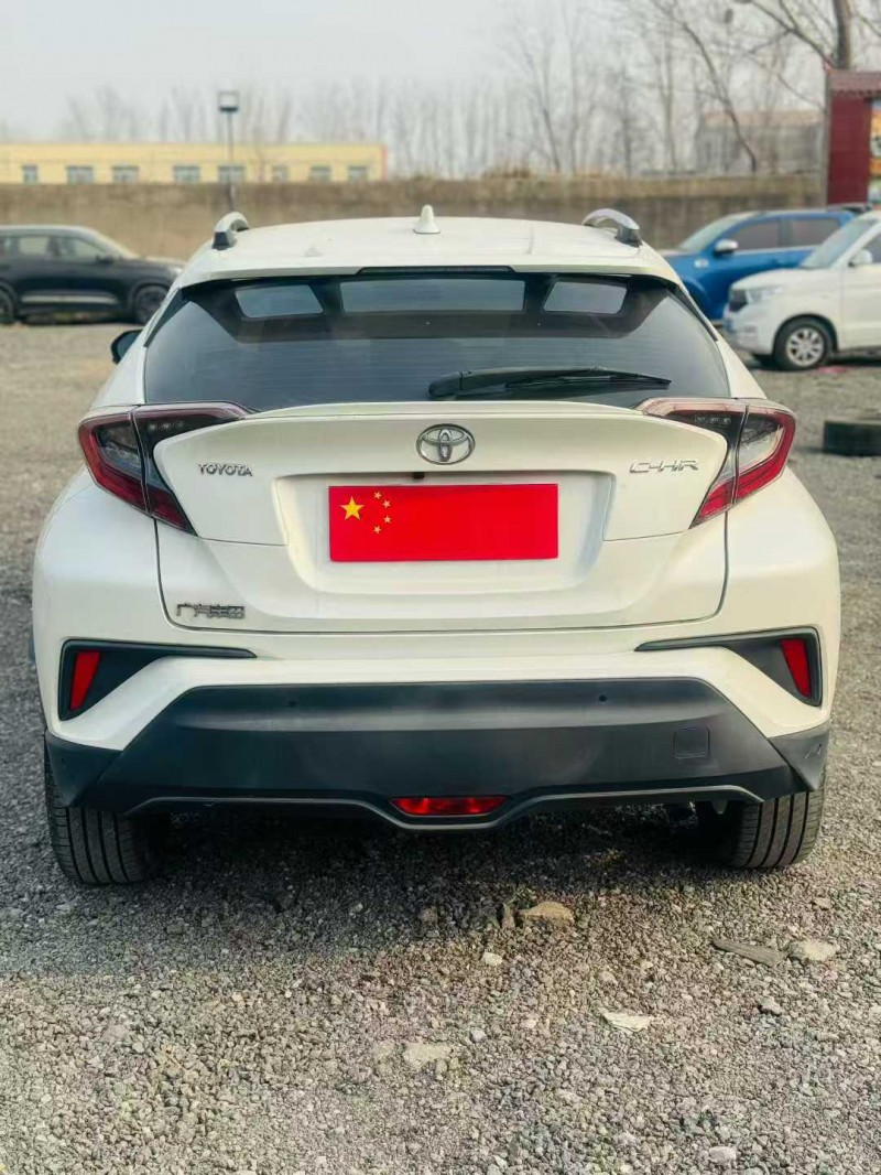 鹤壁20年丰田CHR5