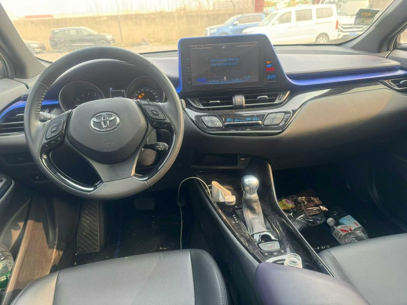 鹤壁20年丰田CHR7