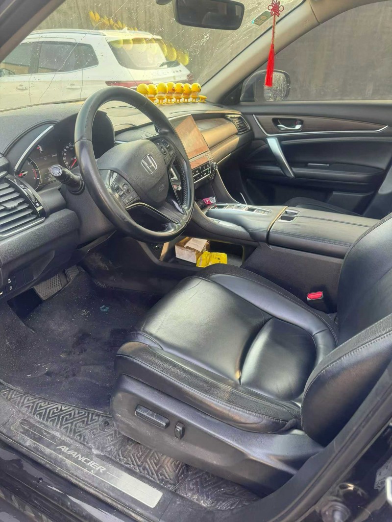 鹤壁18年本田冠道7