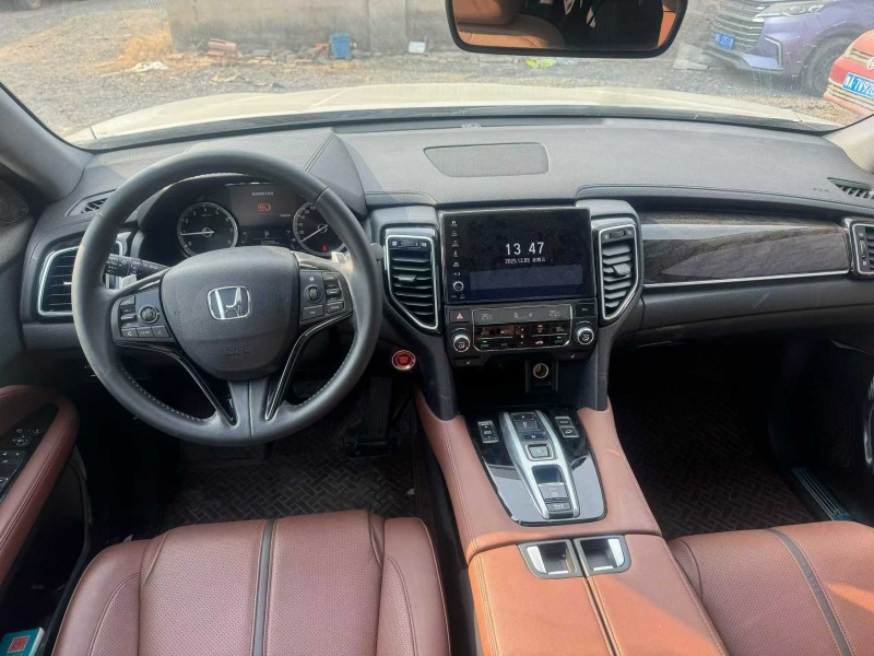 鹤壁22年本田URV7