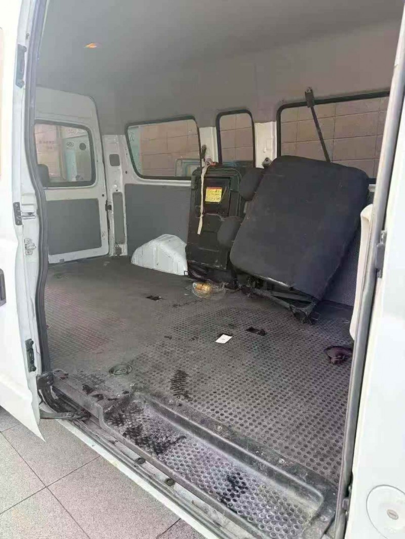 潍坊19年大通V804