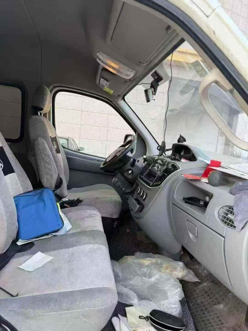 潍坊19年大通V806