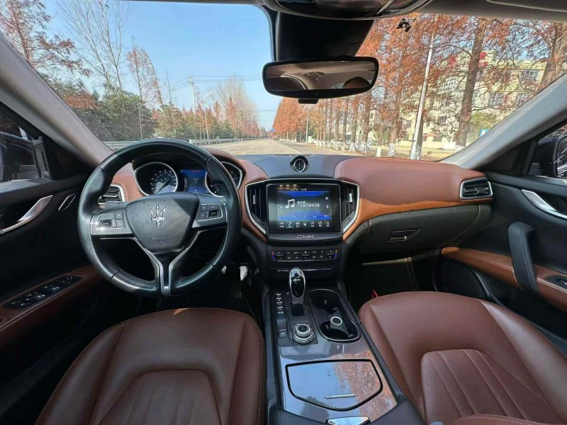 徐州19年玛莎拉蒂Ghibli5