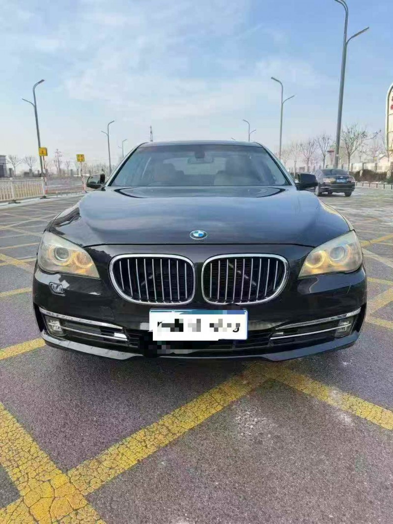 石家庄11年宝马7系1