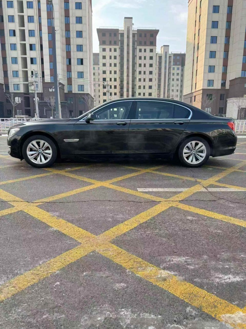 石家庄11年宝马7系7