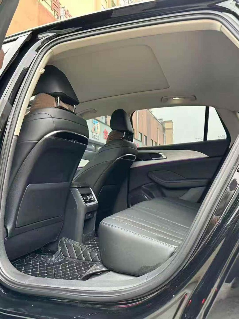 衡阳25年红旗H55