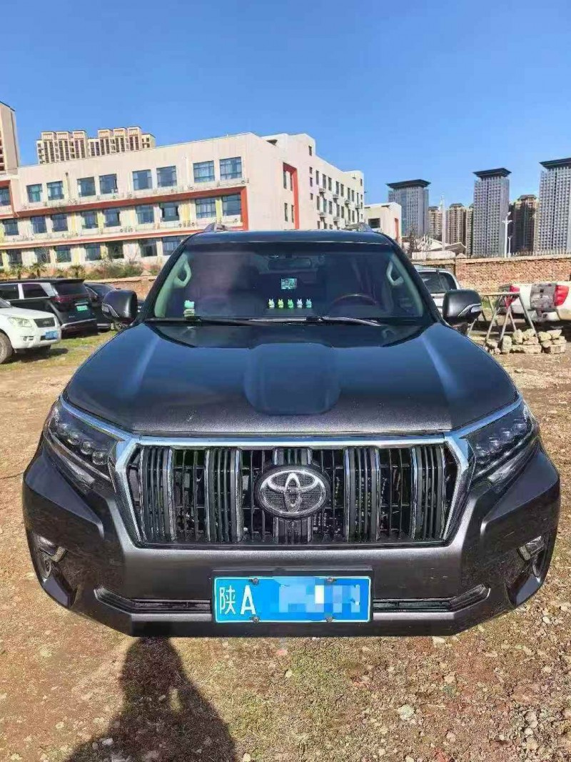 南通23年丰田汉兰达1