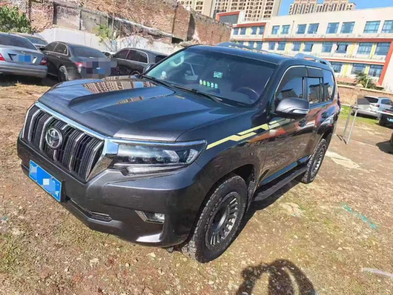 南通23年丰田汉兰达3