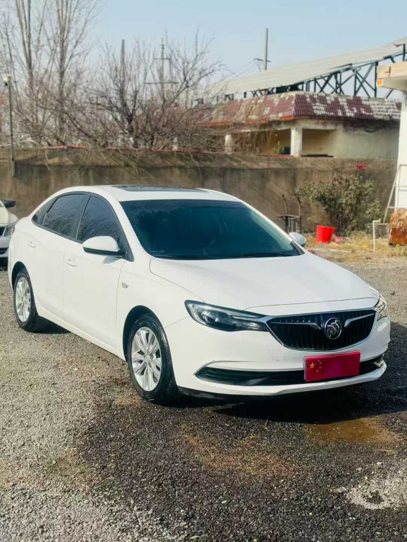 鹤壁21年别克英朗2