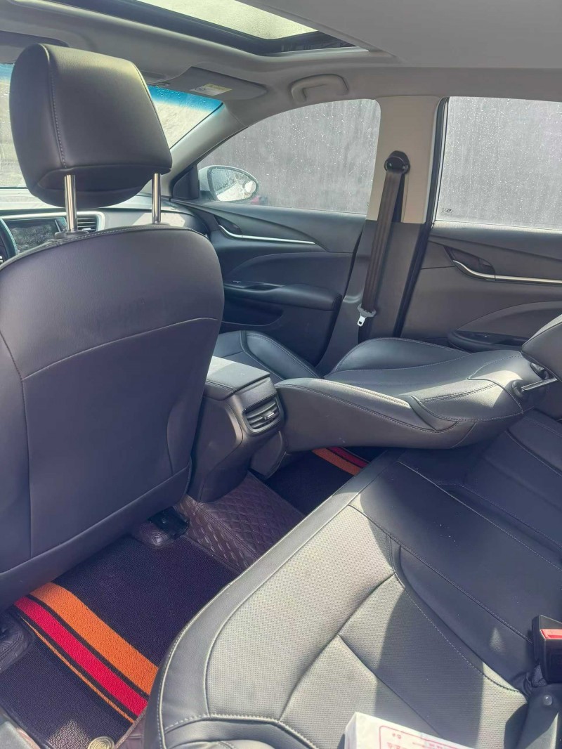 鹤壁21年别克英朗8