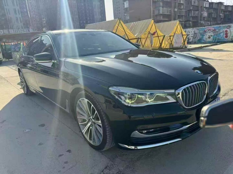 枣庄17年宝马7系2