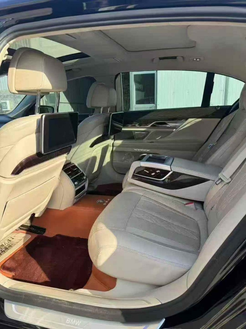 枣庄17年宝马7系3