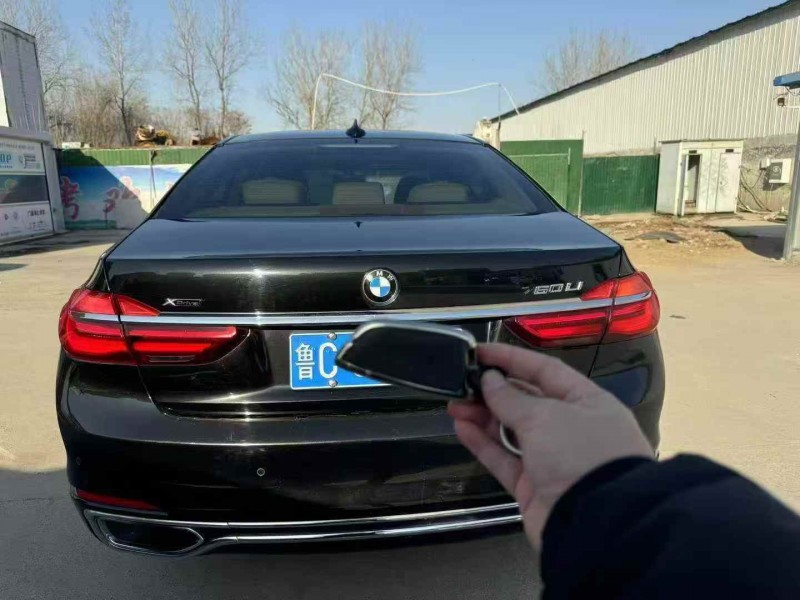 枣庄17年宝马7系9