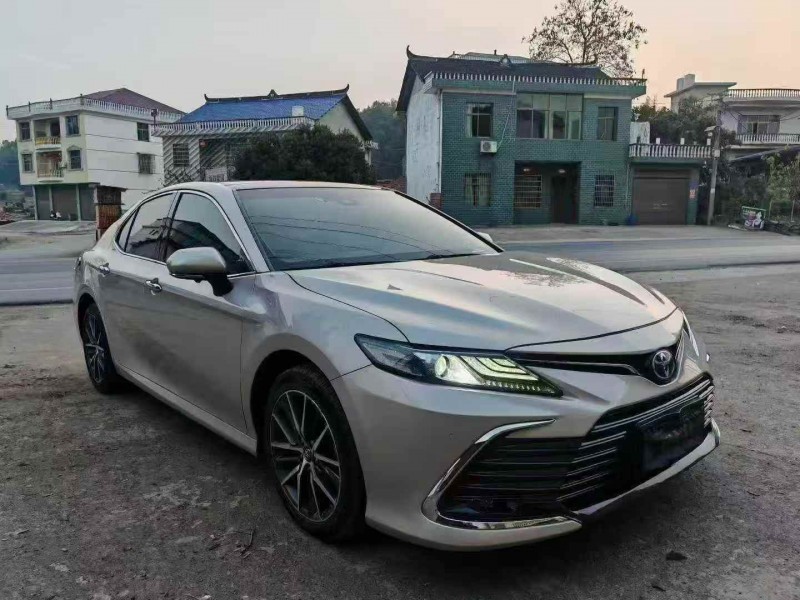 邵阳22年丰田凯美瑞3