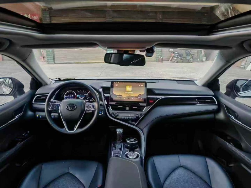 邵阳22年丰田凯美瑞4