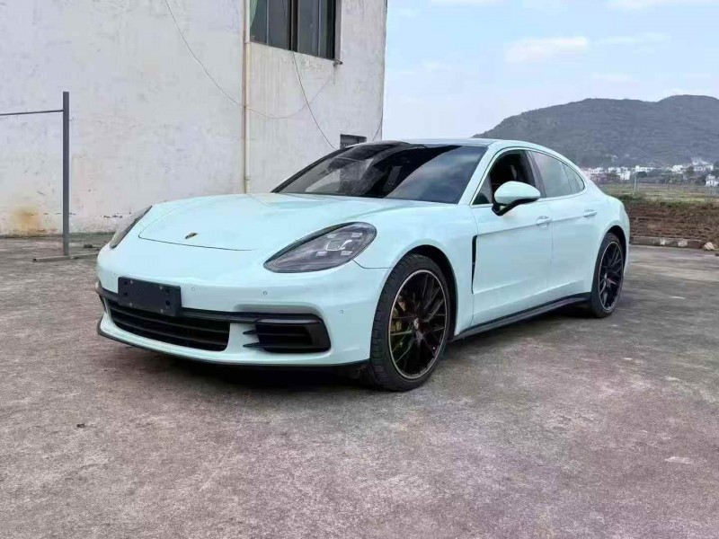 梧州19年保时捷帕拉梅拉2