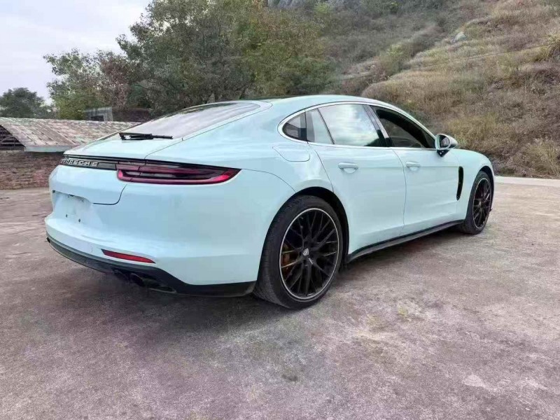 梧州19年保时捷帕拉梅拉9