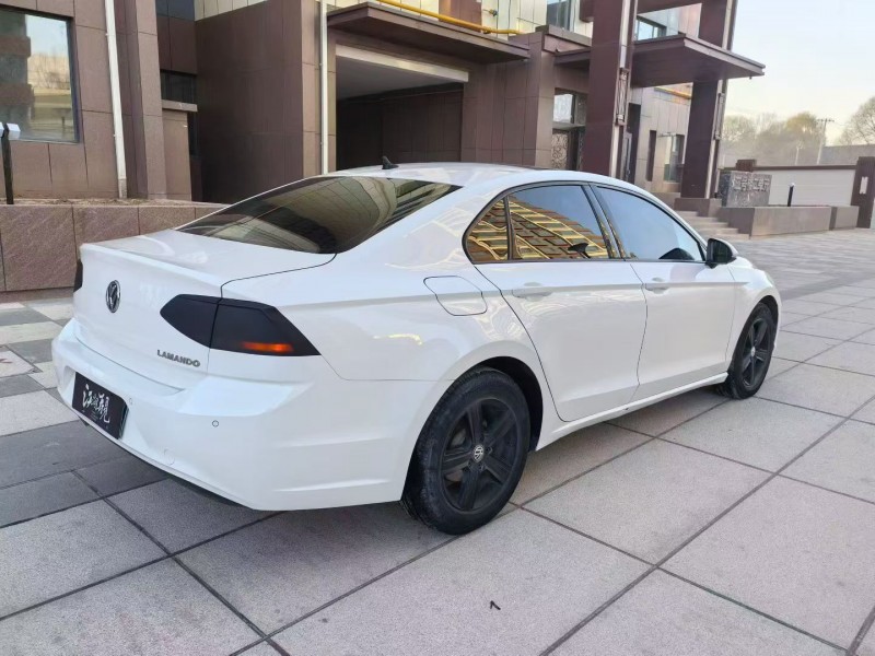 兰州17年大众凌渡8