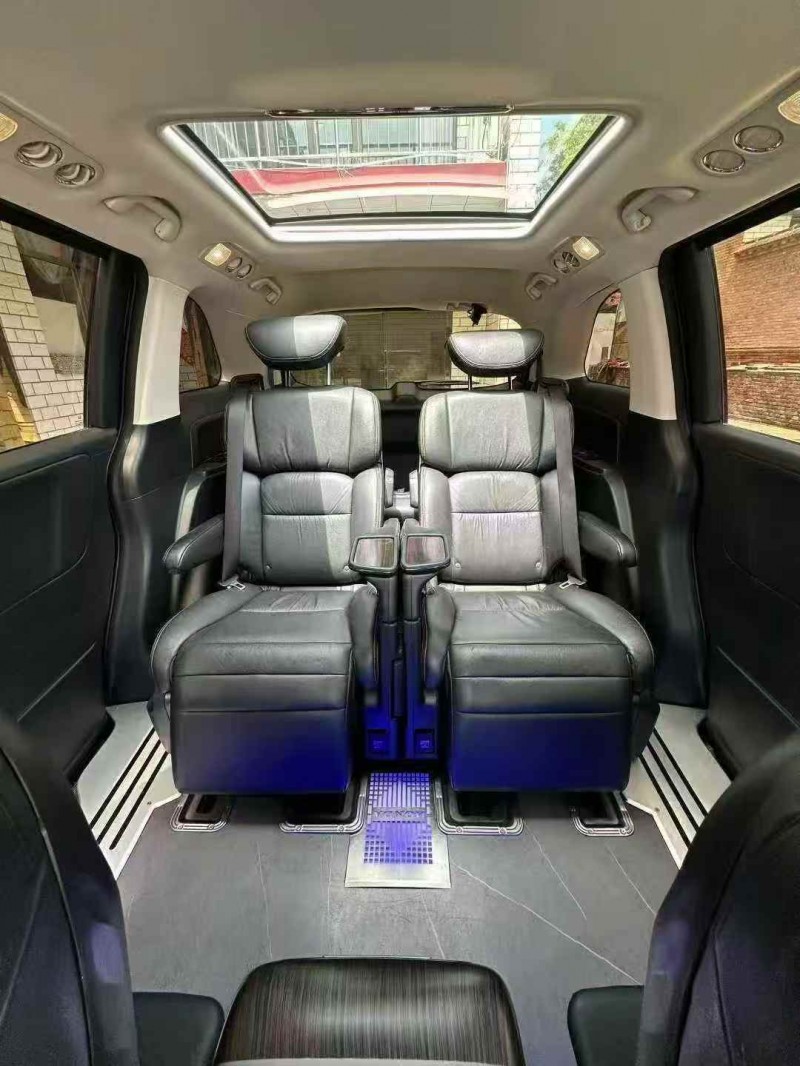 秦皇岛18年本田艾力绅6