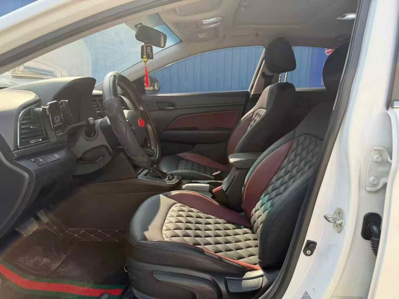 茂名17年现代领动8