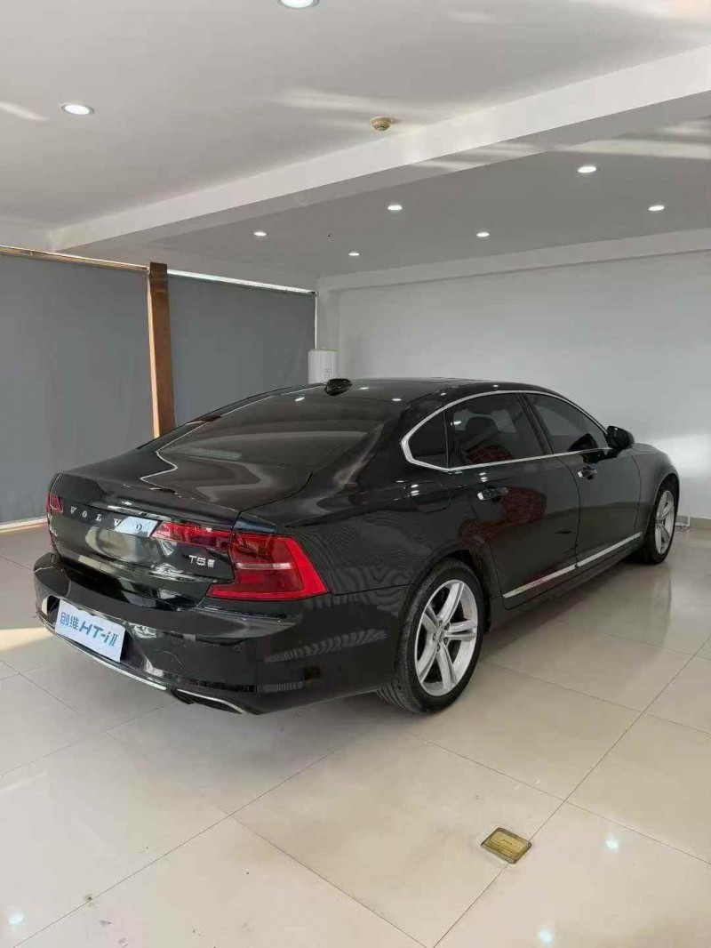 十堰19年沃尔沃S907