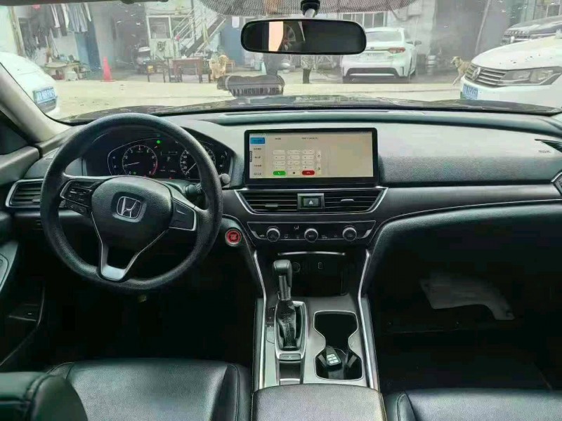 衡阳20年本田雅阁4