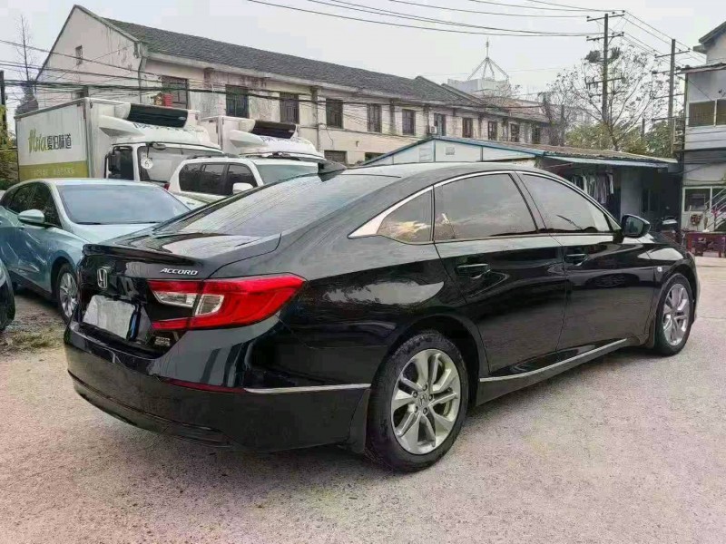 衡阳20年本田雅阁8