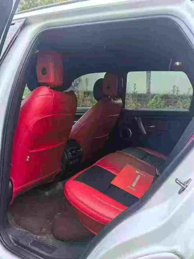 鄂州23年路虎揽胜运动4