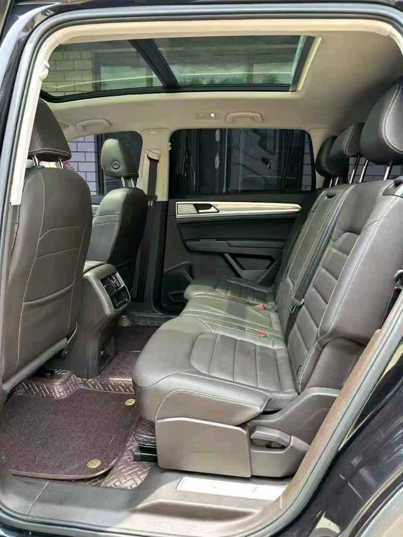 邯郸21年大众途昂5