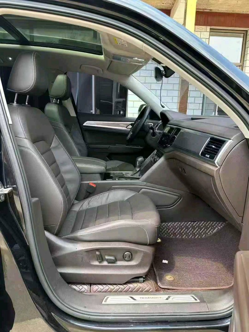 邯郸21年大众途昂6