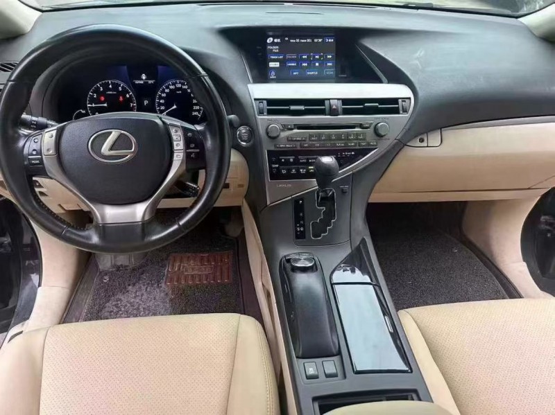 深圳15年雷克萨斯RX6