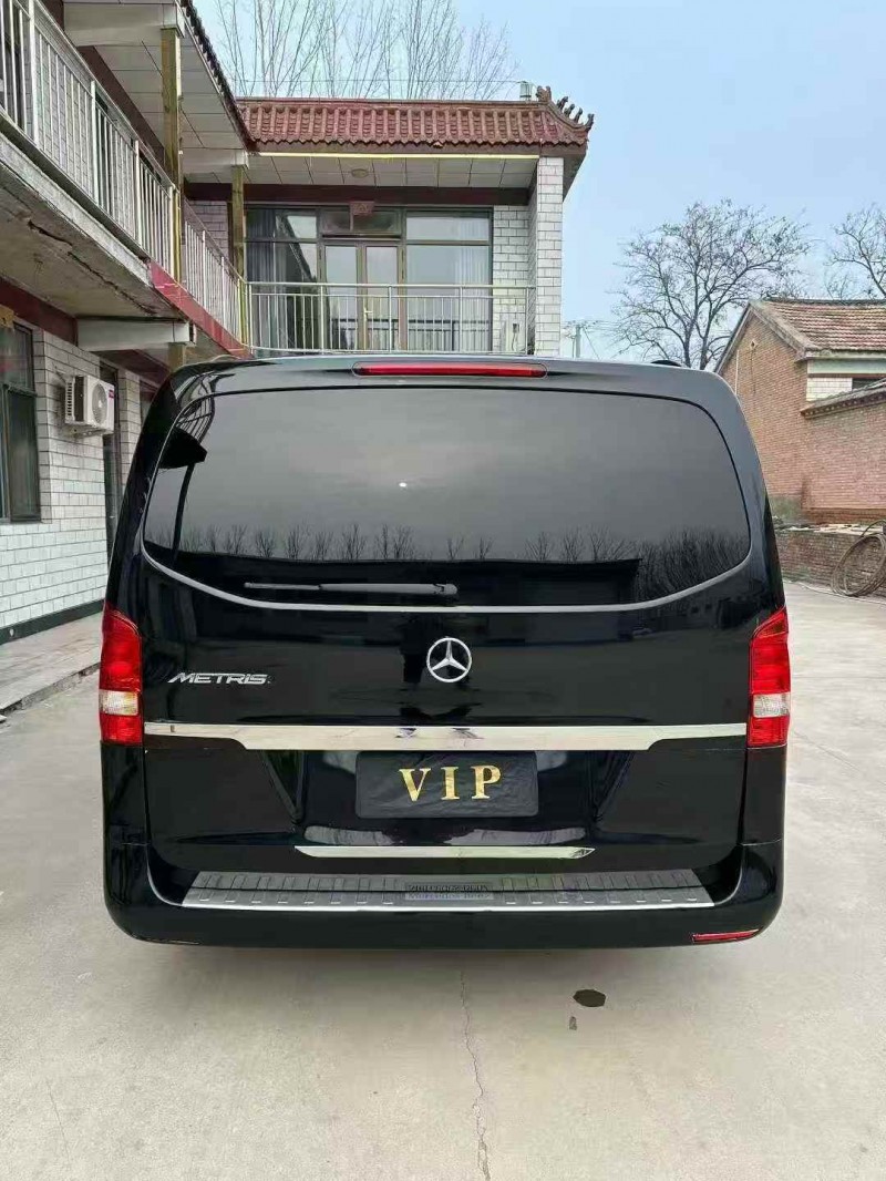 邢台18年奔驰METRIS9