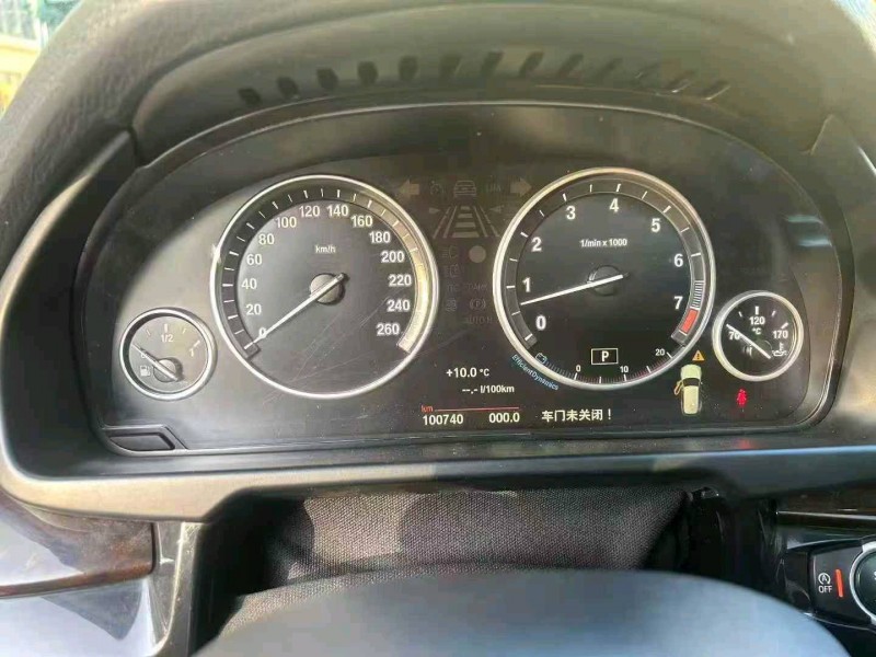 东营15年宝马X59