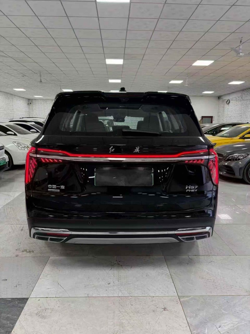 保定25年红旗HS78