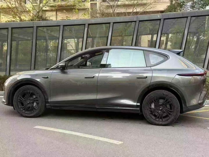 常德24年智己LS78