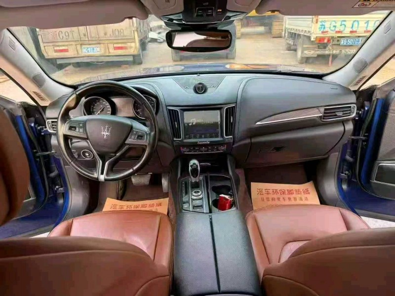 徐州18年玛莎拉蒂Levante4