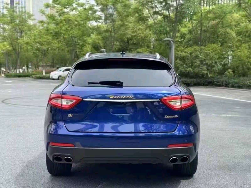 徐州18年玛莎拉蒂Levante9