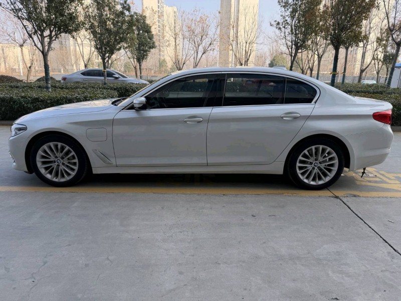 济宁20年宝马5系7