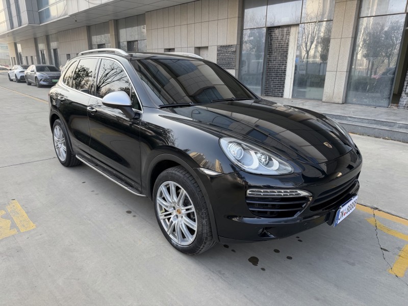 济宁13年保时捷卡宴2